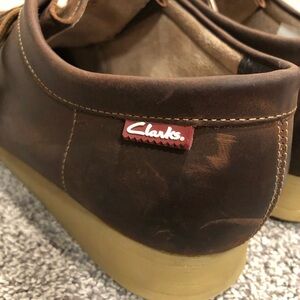Clarks 11.5 brown shoes